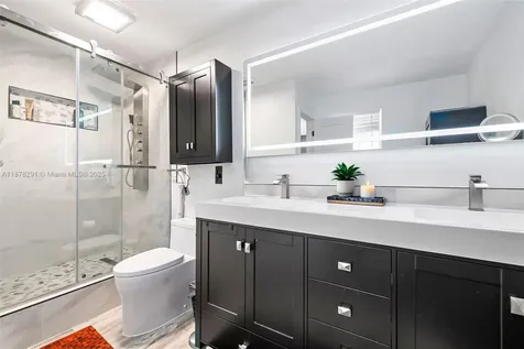16530 Royal Poinciana Court Weston FL 33326