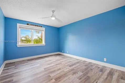 16530 Royal Poinciana Court Weston FL 33326