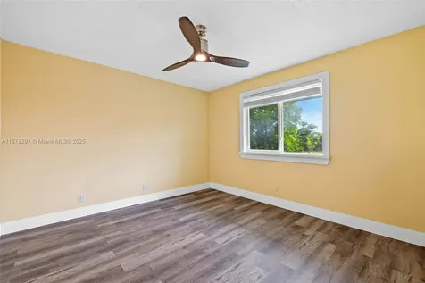 16530 Royal Poinciana Court Weston FL 33326