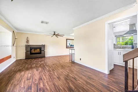 16530 Royal Poinciana Court Weston FL 33326