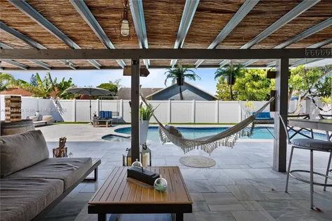 405 SW 73rd Avenue North Lauderdale FL 33068