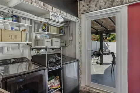 405 SW 73rd Avenue North Lauderdale FL 33068