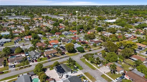 405 SW 73rd Avenue North Lauderdale FL 33068