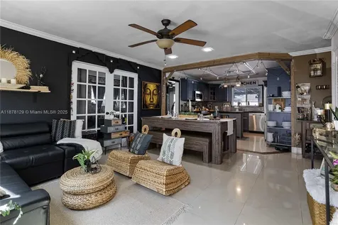 405 SW 73rd Avenue North Lauderdale FL 33068