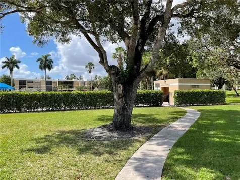 16500 Golf Club Road Weston FL 33326