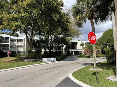 16500 Golf Club Road Weston FL 33326