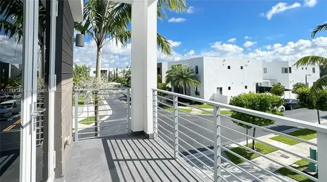 10050 NW 74th Terrace Doral FL 33178