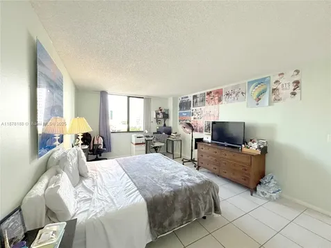 540 Brickell Key Drive Miami FL 33131
