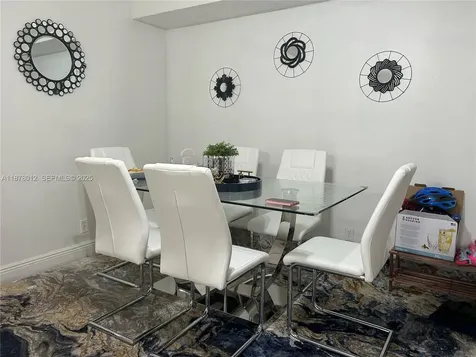 17901 NW 68th Avenue Hialeah FL 33015