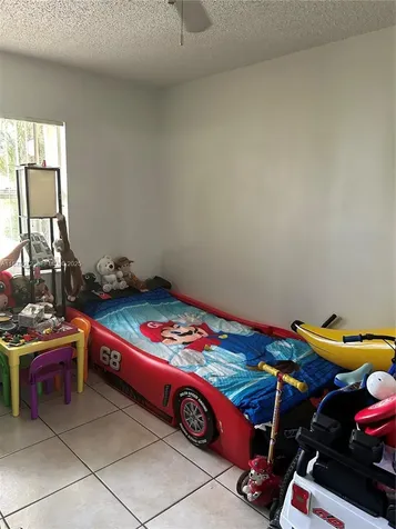 17901 NW 68th Avenue Hialeah FL 33015