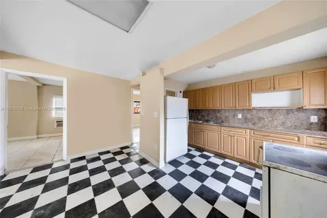 227 NW 17th Avenue Miami FL 33125