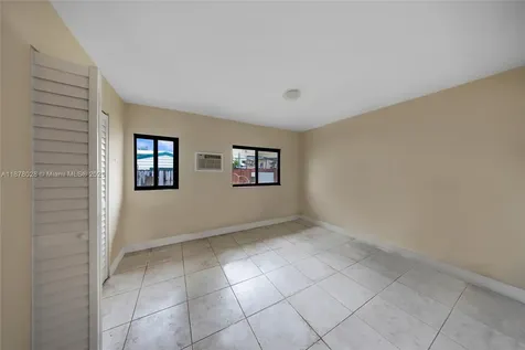 227 NW 17th Avenue Miami FL 33125
