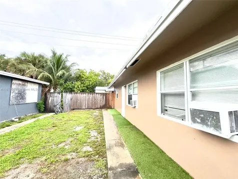 3830 NE 15th Avenue Pompano Beach FL 33064