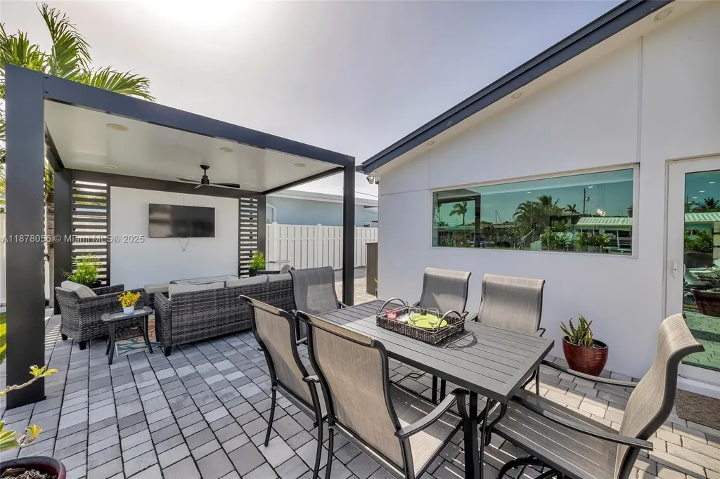 1206 Mango Isle Fort Lauderdale FL 33315