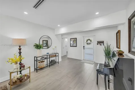 1206 Mango Isle Fort Lauderdale FL 33315