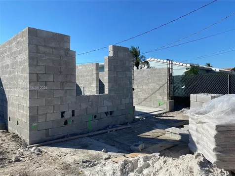 1206 Mango Isle Fort Lauderdale FL 33315