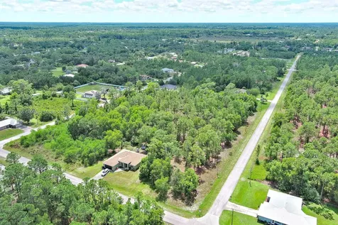 1400 E 11th Street Lehigh Acres FL 33972