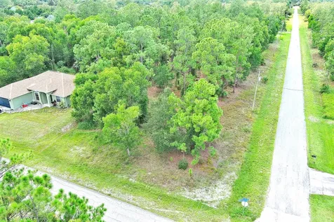 1400 E 11th Street Lehigh Acres FL 33972