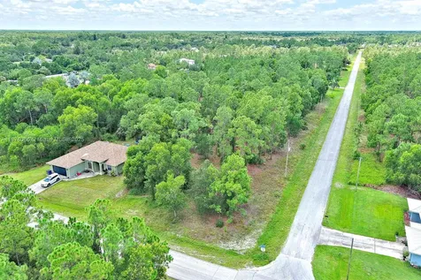 1400 E 11th Street Lehigh Acres FL 33972