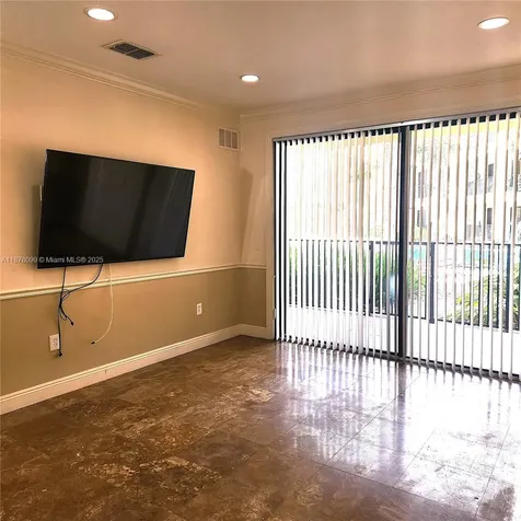 2351 Lakeview Drive Sebring FL 33875