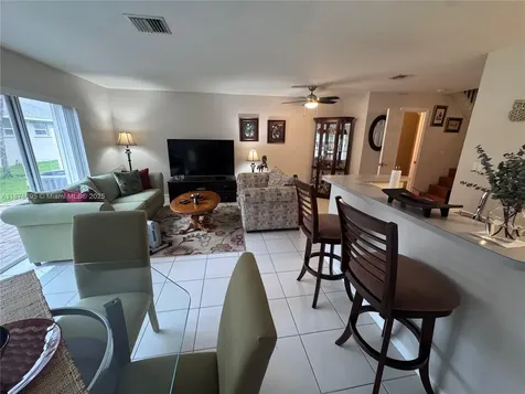 12204 NW 36th Place Sunrise FL 33323