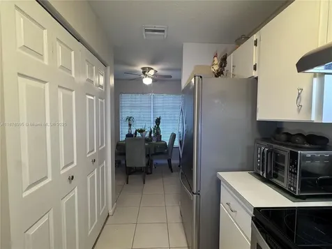 12204 NW 36th Place Sunrise FL 33323