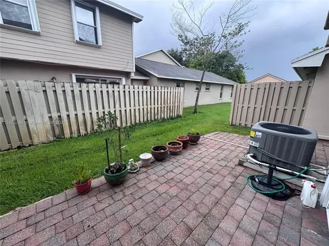12204 NW 36th Place Sunrise FL 33323