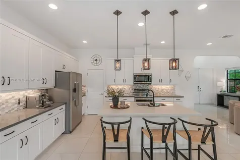 11816 SW 13th Court Pembroke Pines FL 33025
