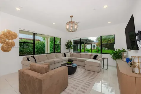 11816 SW 13th Court Pembroke Pines FL 33025