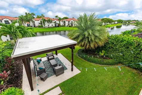 11816 SW 13th Court Pembroke Pines FL 33025