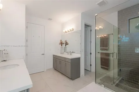 11816 SW 13th Court Pembroke Pines FL 33025