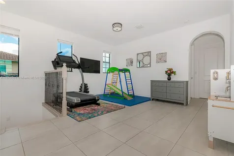 11816 SW 13th Court Pembroke Pines FL 33025