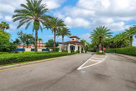 11816 SW 13th Court Pembroke Pines FL 33025