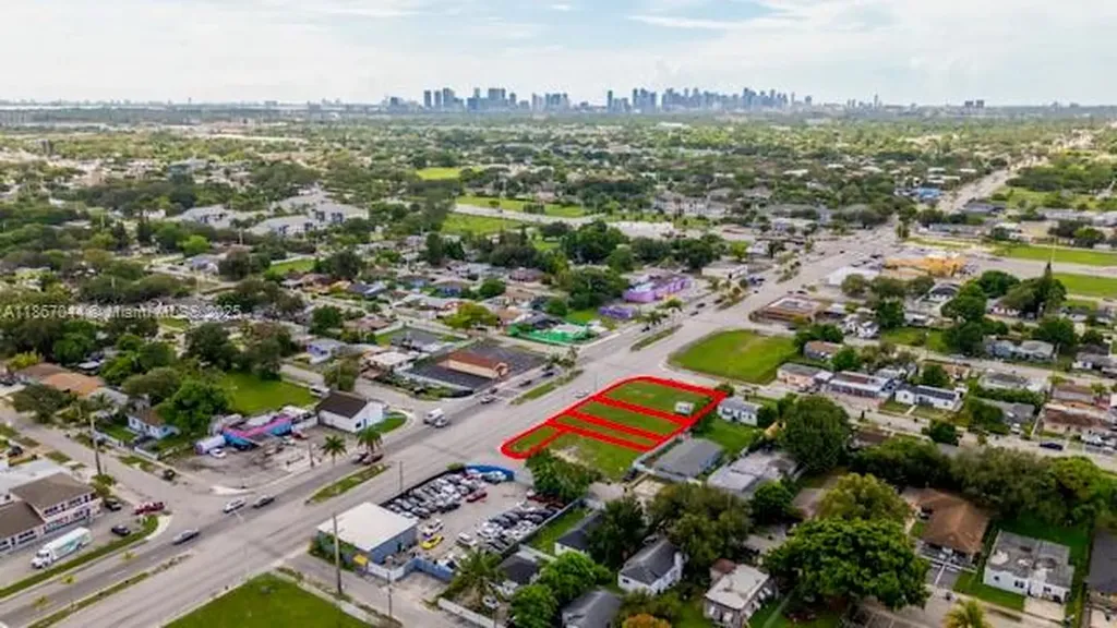 NW 22nd Avenue Miami FL 33147