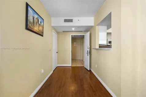 Sunny Isles Beach FL 33160