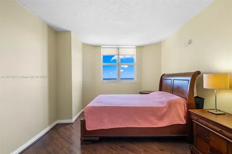 Sunny Isles Beach FL 33160