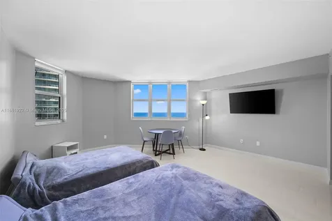 Sunny Isles Beach FL 33160