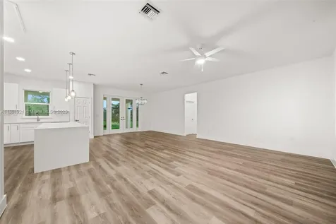 1457 Mitchell Drive Sebring FL 33872