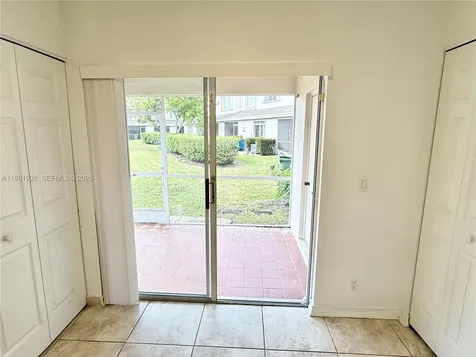 70 Whitehead Circle Weston FL 33326