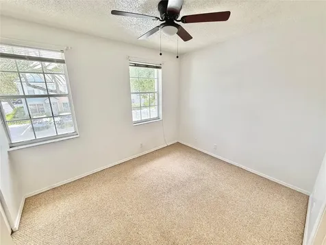 70 Whitehead Circle Weston FL 33326