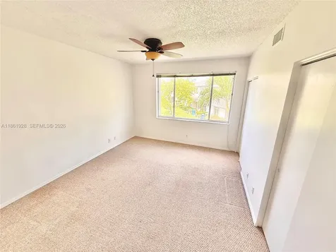 70 Whitehead Circle Weston FL 33326
