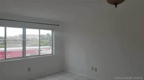 14850 Naranja Lakes Boulevard Homestead FL 33032
