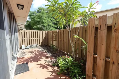 865 NW 80th Terrace Plantation FL 33324