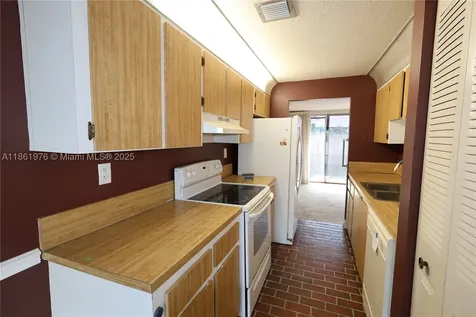 865 NW 80th Terrace Plantation FL 33324