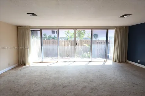 865 NW 80th Terrace Plantation FL 33324