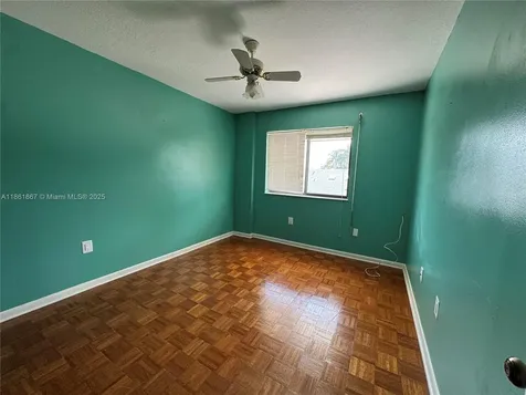 10936 SW 138th Place Miami FL 33186