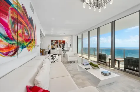5875 Collins Avenue Miami Beach FL 33140