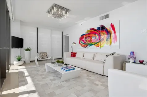 5875 Collins Avenue Miami Beach FL 33140