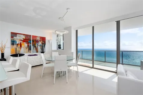 5875 Collins Avenue Miami Beach FL 33140