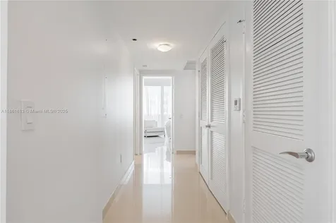 5875 Collins Avenue Miami Beach FL 33140